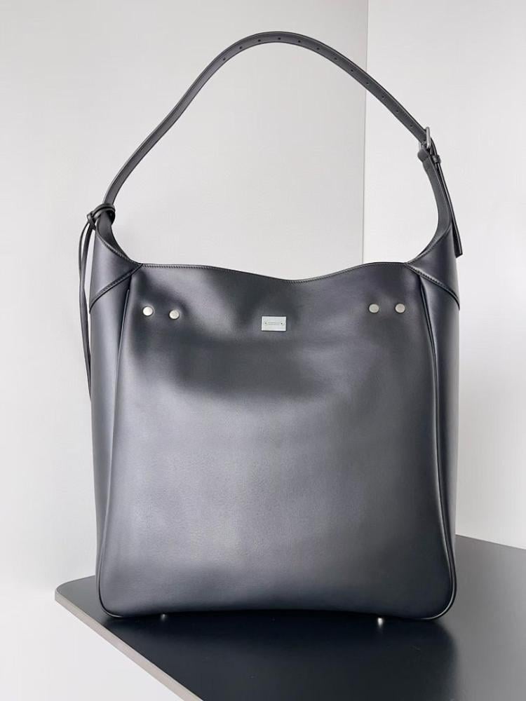 Modern Shoulder Bag