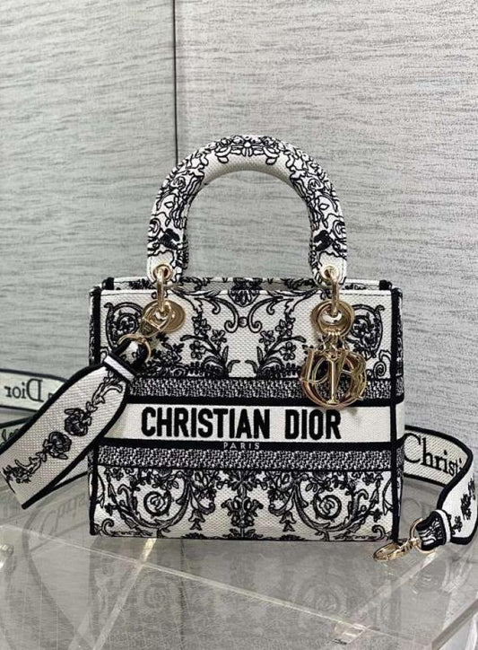 Embroidered Top Handle Bag Style 575701373
