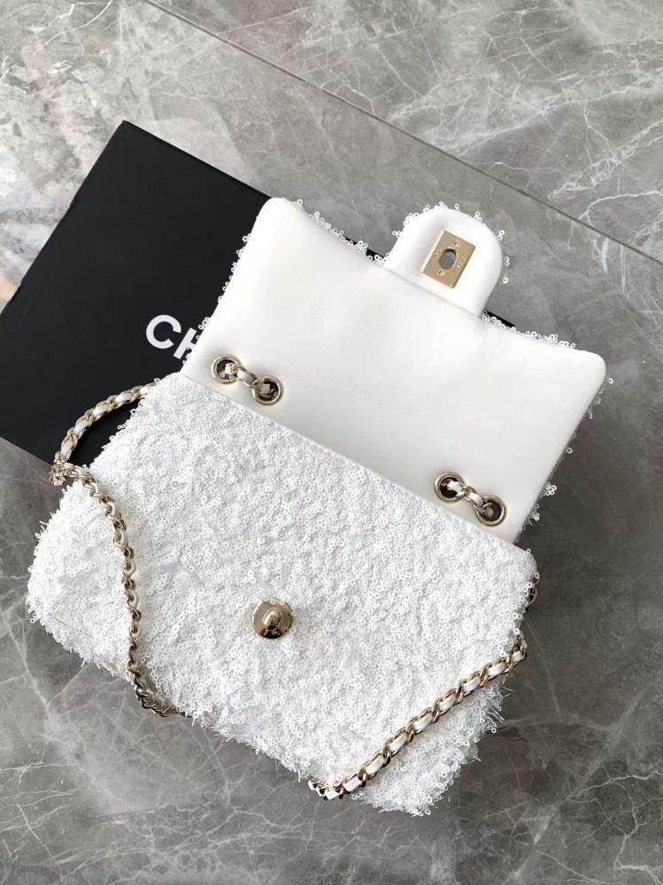 Studded Wallet Style 1889448566