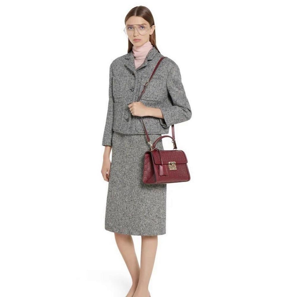 Stylish Refined Shoulder Bag 26x18x11.5cm