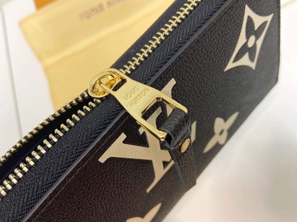 Classic Premium Leather Wallet 19.5x10cm