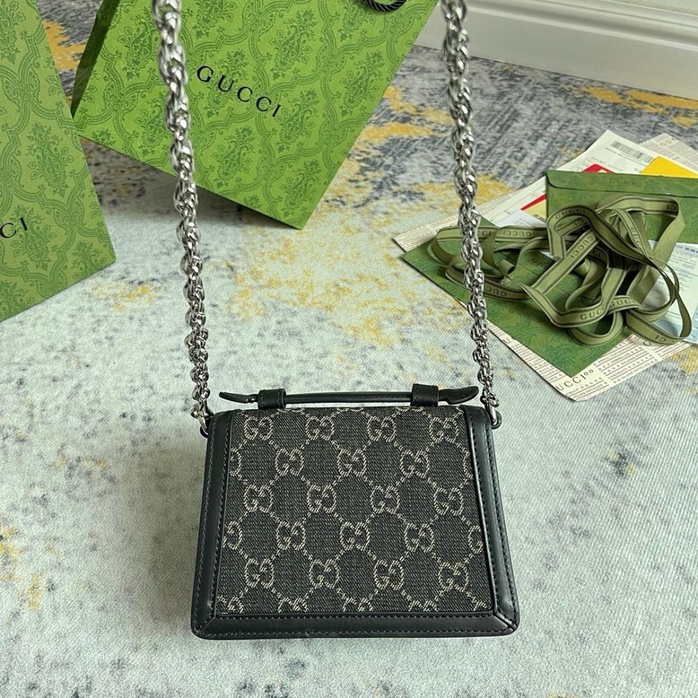 Stylish Crossbody Bag 17.5x13x6cm
