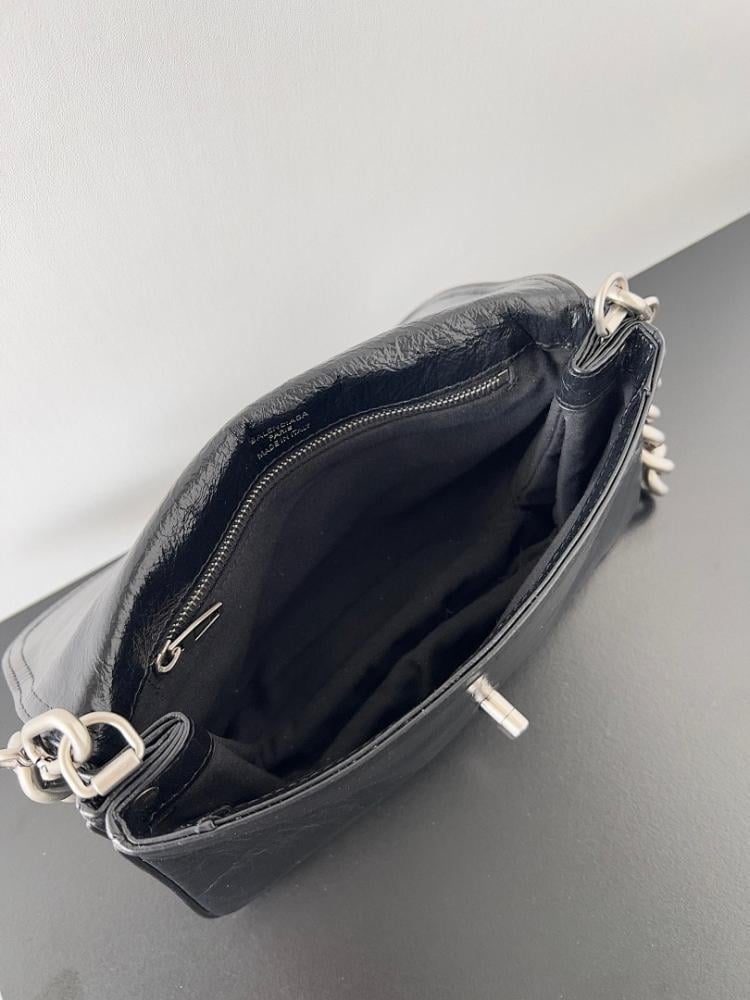 Modern Black Leather Shoulder Bag Black/Pink 14x23x3cm