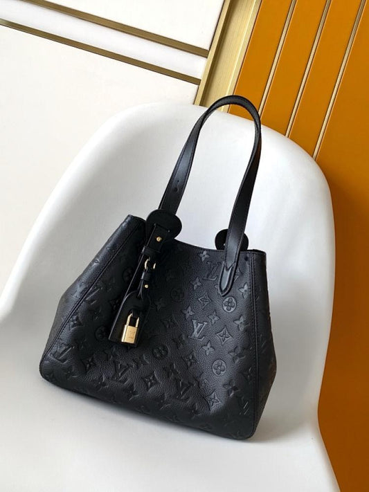 Leather Hobo Bag Style 10302473