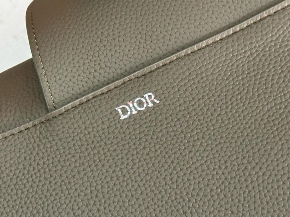 Classic Modern Leather Crossbody Bag 27x20x5cm