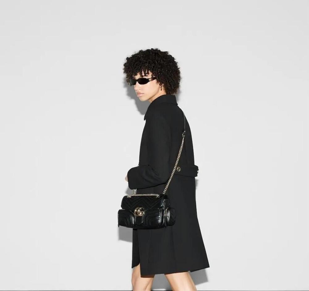 Classic Italian-Inspired Bag 25.5x15x7cm