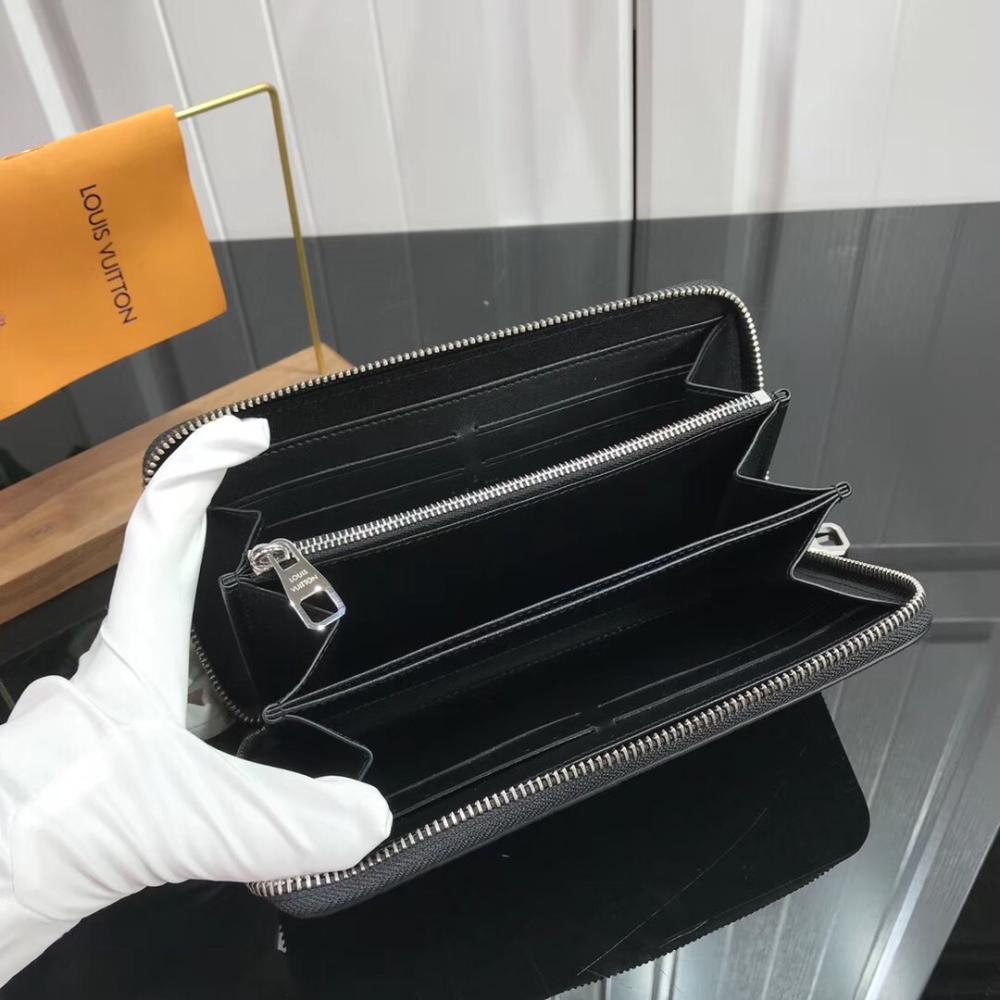 Elegant Wallet Style 2082086629
