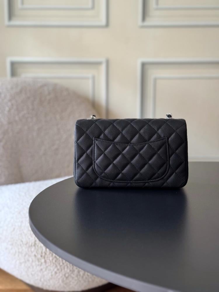 Classic Luxury Leather Top Handle Bag Style 861654060