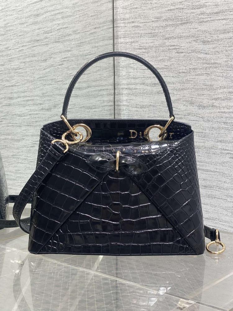 Top Handle Bag Style 541719862