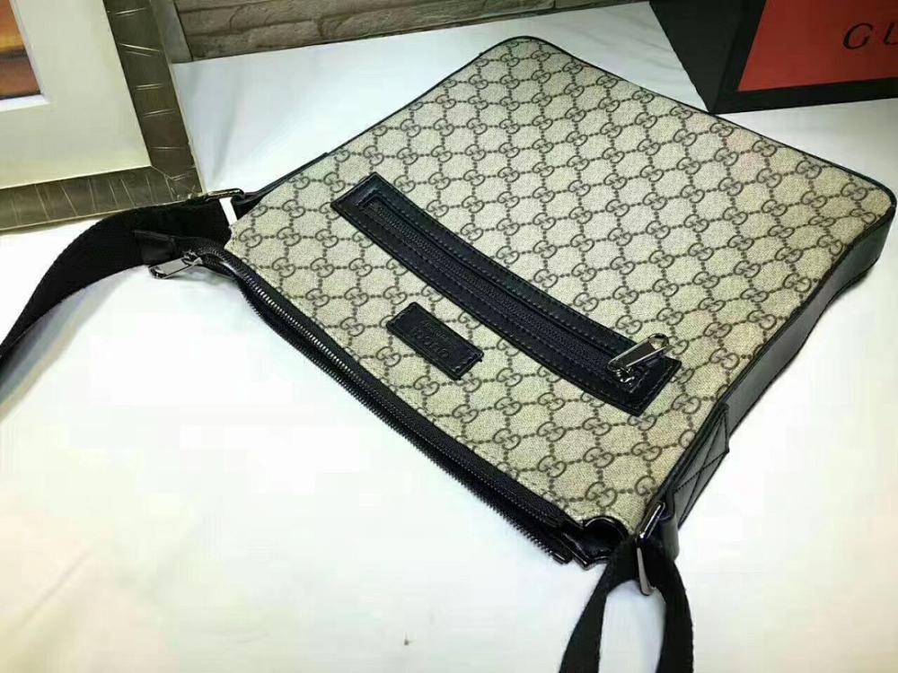 Stylish Nylon Shoulder Bag 29x27.5x3cm
