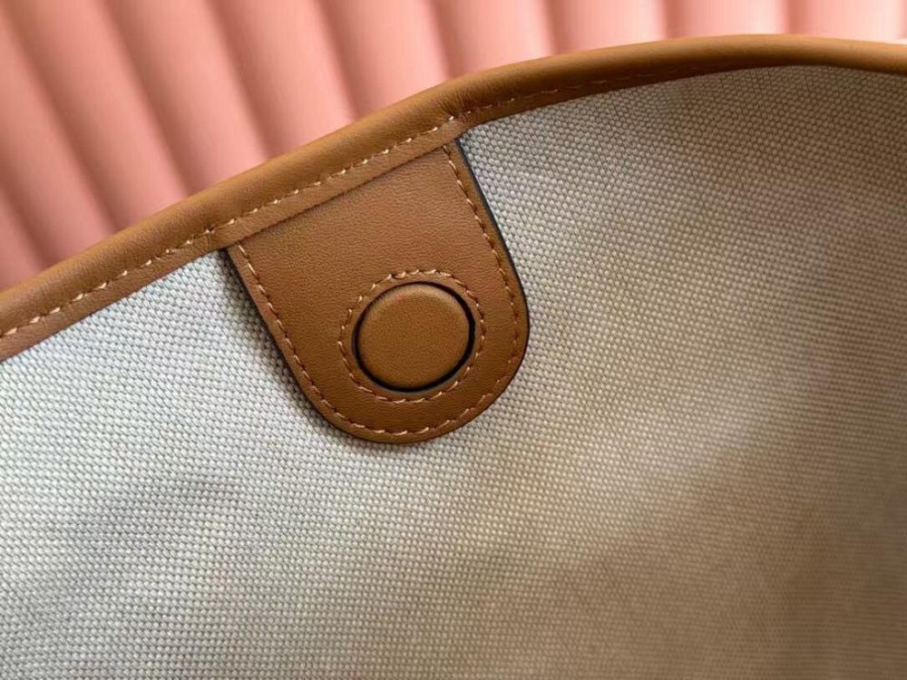 Luxury Premium Top Handle Bag 49x46x4cm