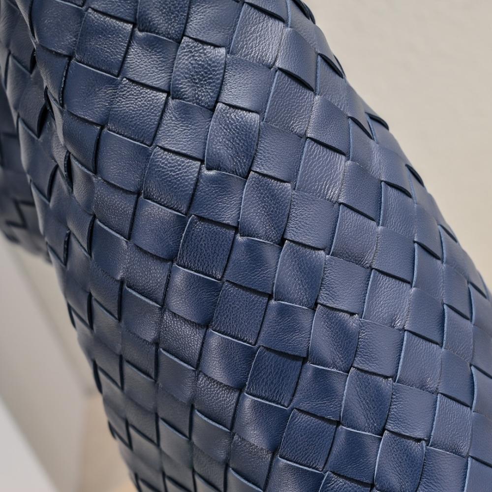 Classic Top Handle Bag Style 1663416267