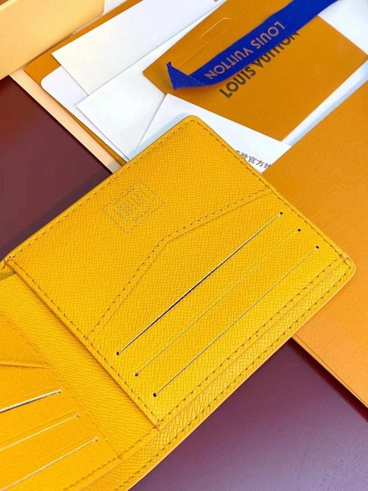 Elegant Stylish Monogram Wallet 11.5x9x1.5cm