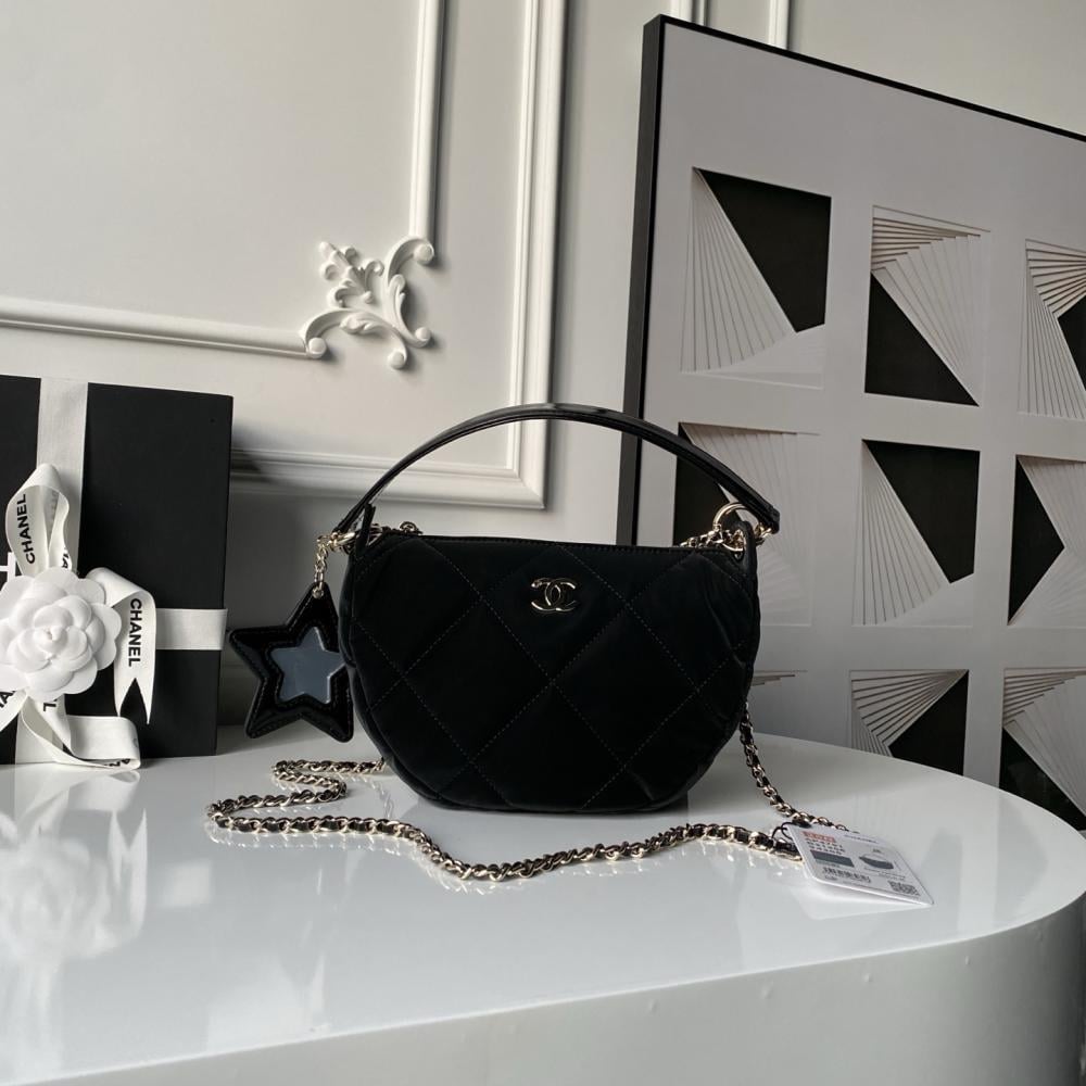 Top Handle Bag Style 154171337