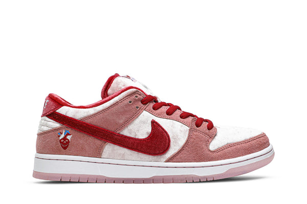 StrangeLove x Dunk Low SB 'Valentine's Day'