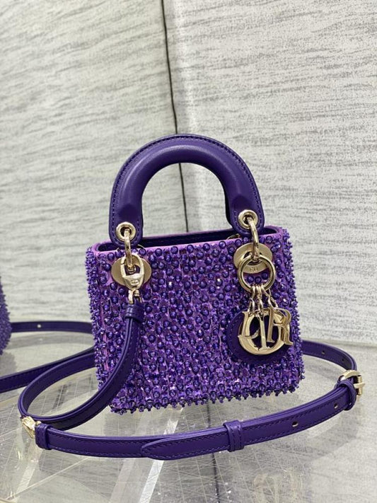 Wallet Style 793604898