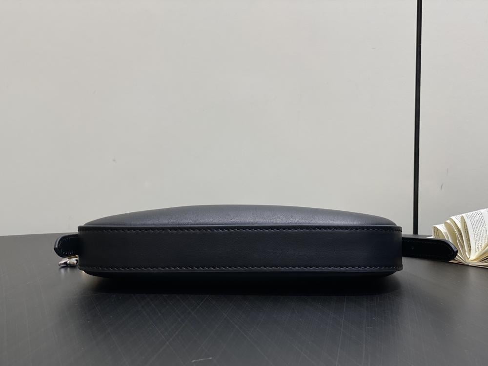 Shoulder Bag Style 1111901581