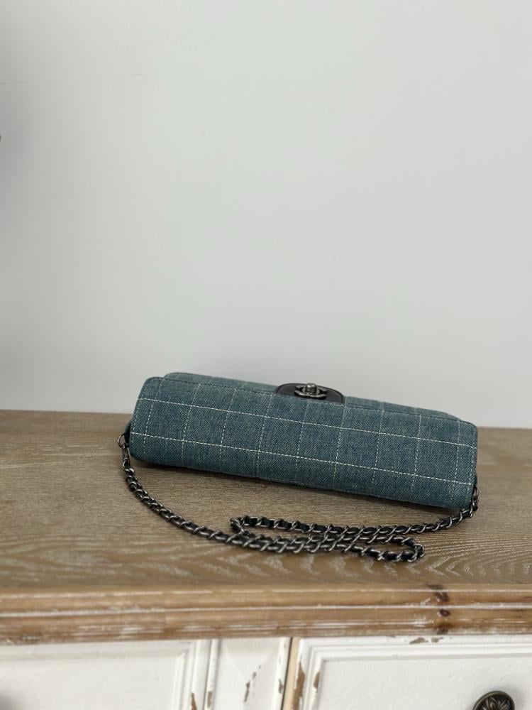 Classic Top Handle Bag Style 362295344