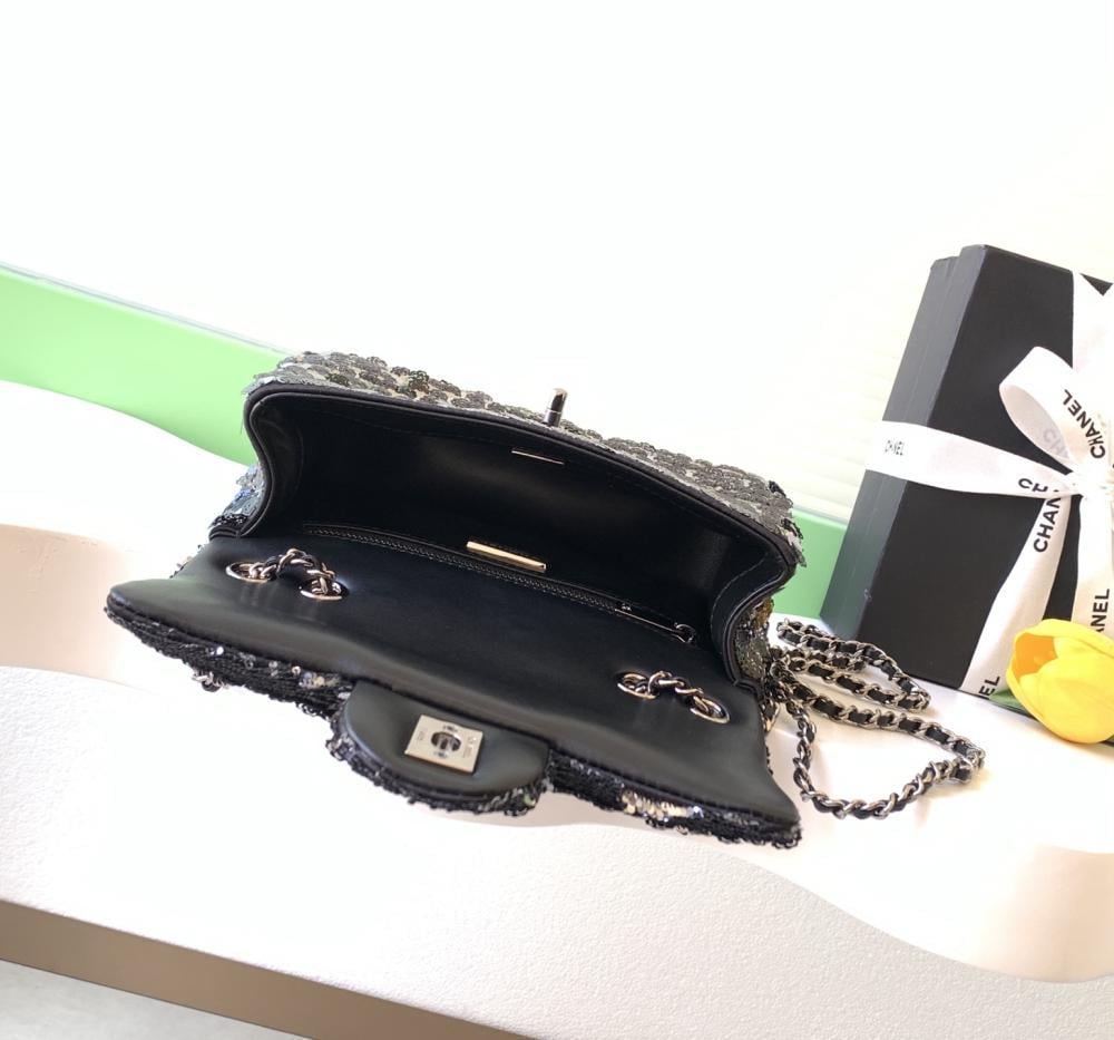 Wallet Style 1270451203