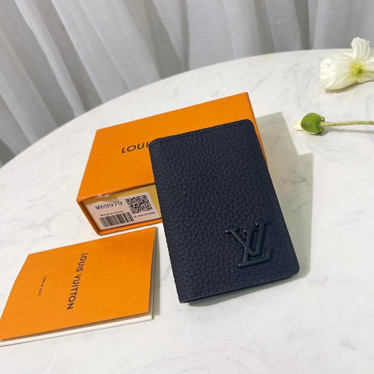 Modern Calfskin Wallet 8x11x1cm