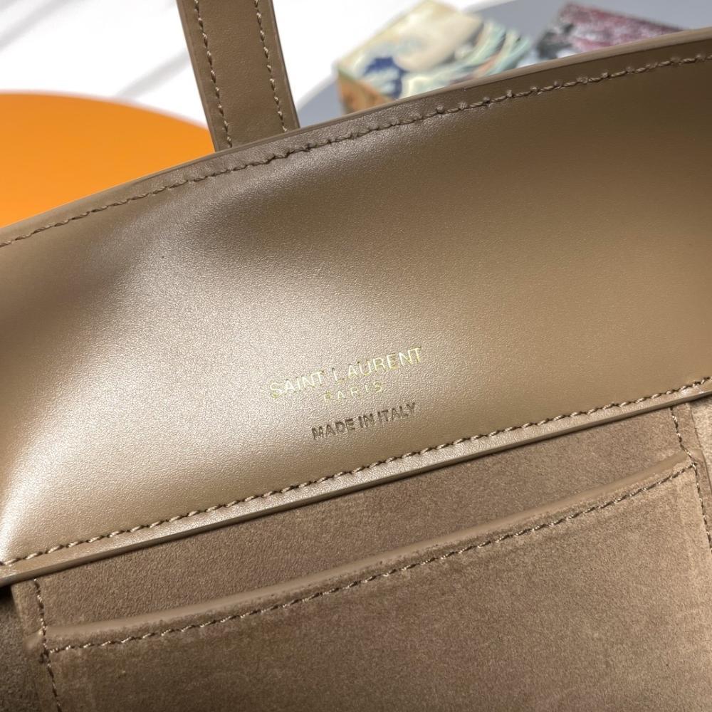 Calfskin Bucket Bag Style 1784164152