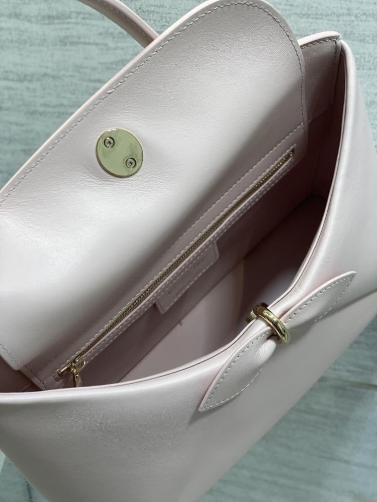 Top Handle Bag Style 657073235