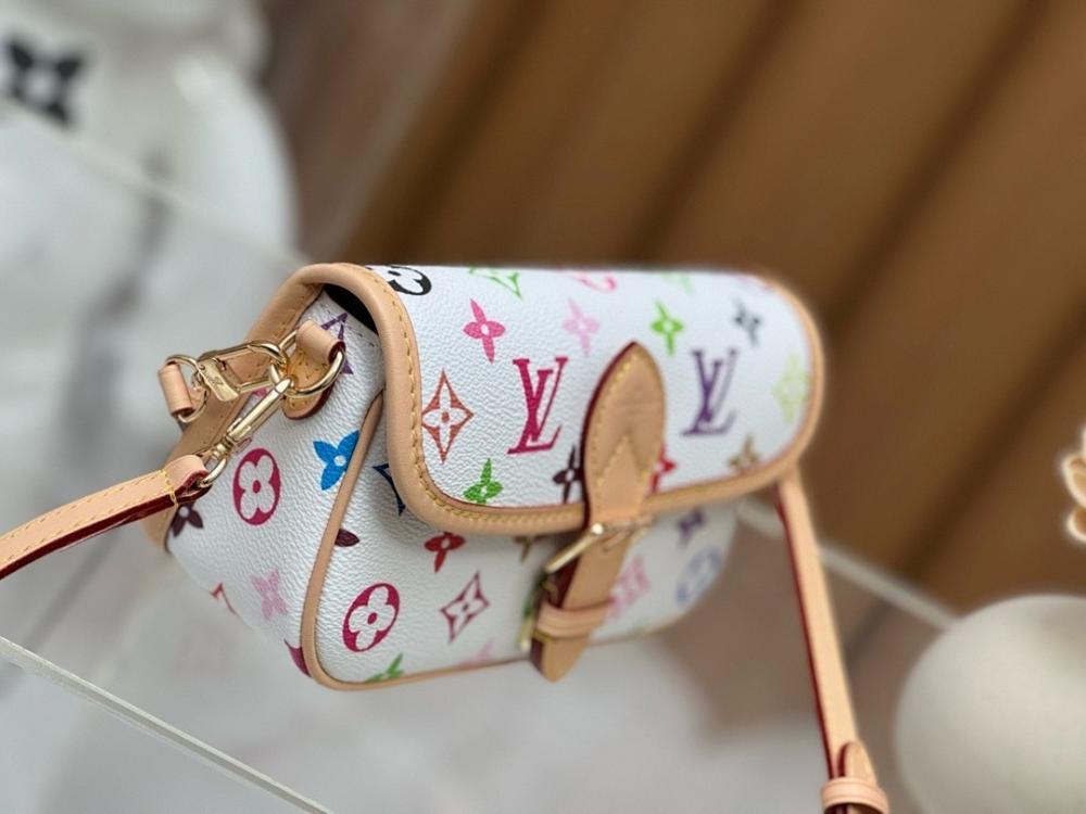 Modern Luxury Leather Shoulder Bag 19x10.5x6cm