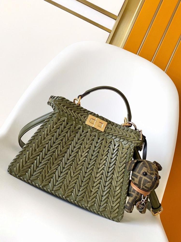 Leather Shoulder Bag Style 811794594