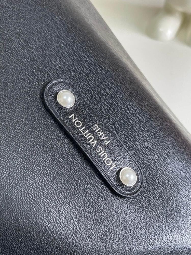 Classic Elegant Canvas Shoulder Bag