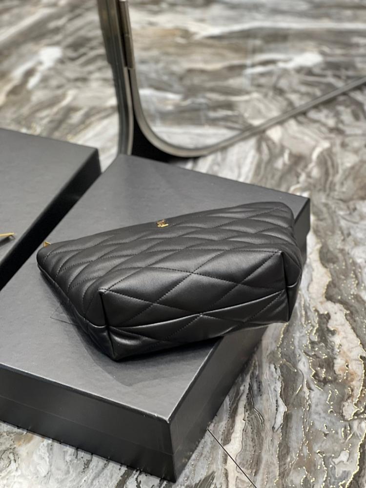 Classic Modern Quilted Leather Shoulder Bag 26x19x11cm