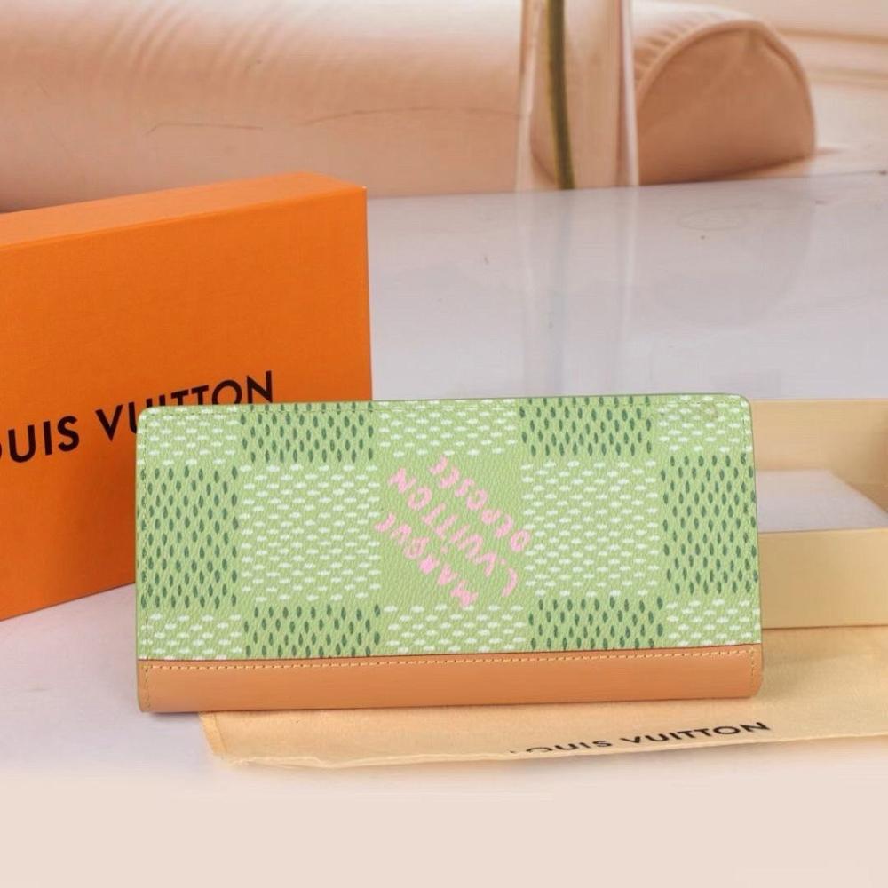 Elegant Stylish Leather Wallet 11x19x2cm