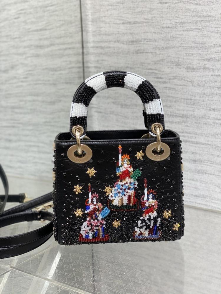 Embroidered Shoulder Bag Style 1530012092