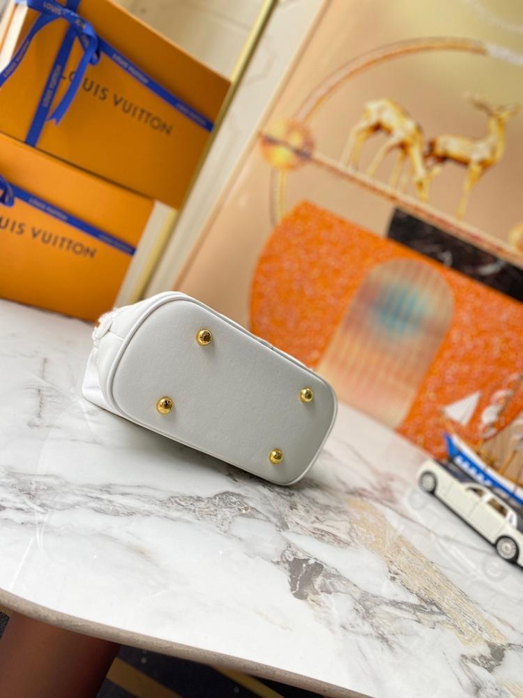 Italian-Inspired Stylish Quilted Leather Crossbody Bag 24.5x18x12cm