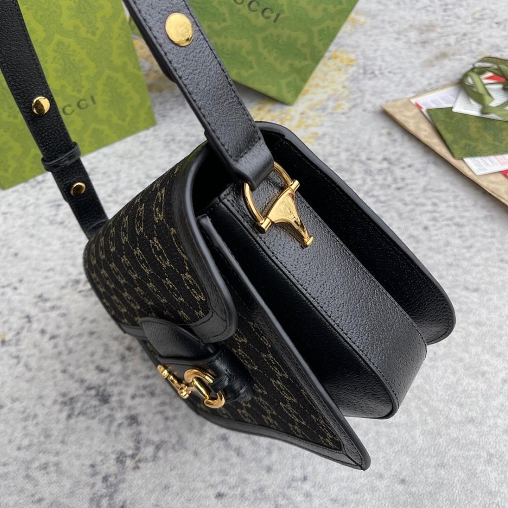 Stylish Refined Bag 25x18x8cm