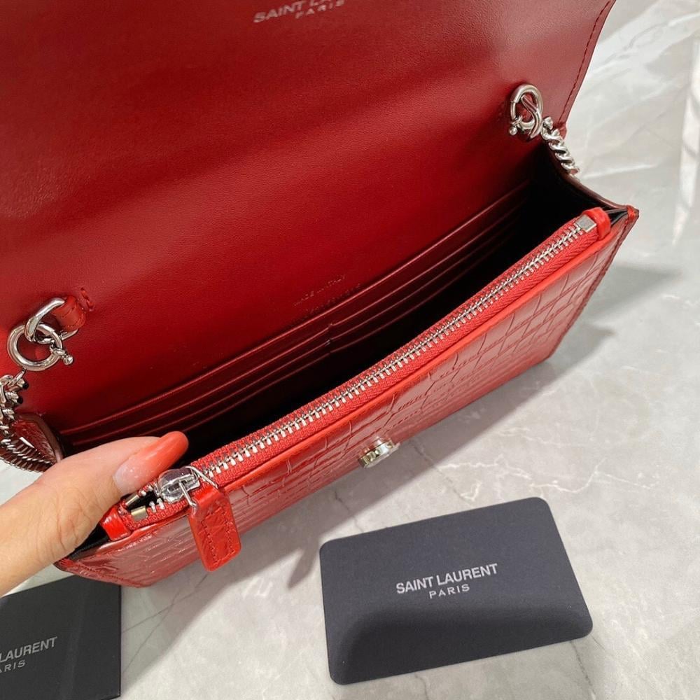 Luxury Elegant Leather Bag 19x12.5x4cm