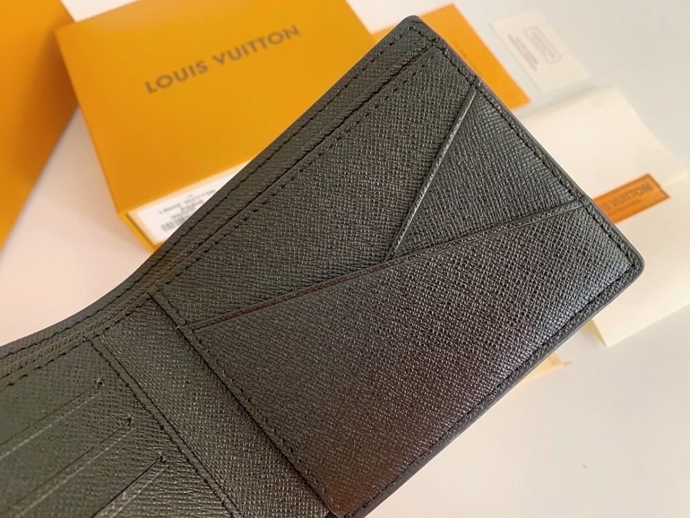 Classic Refined Wallet 11x9cm