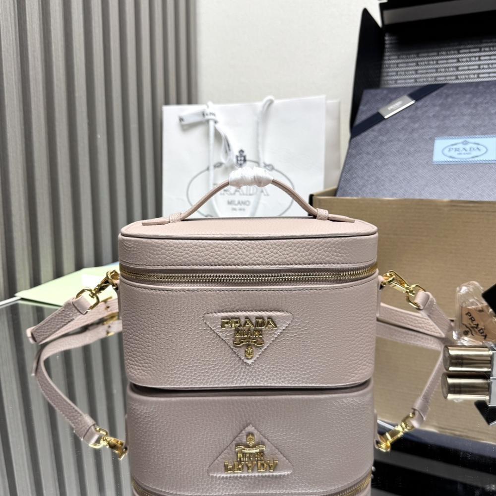 Top Handle Bag Style 407387960