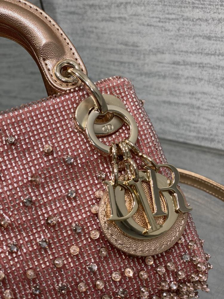 Embroidered Wallet Style 618516525