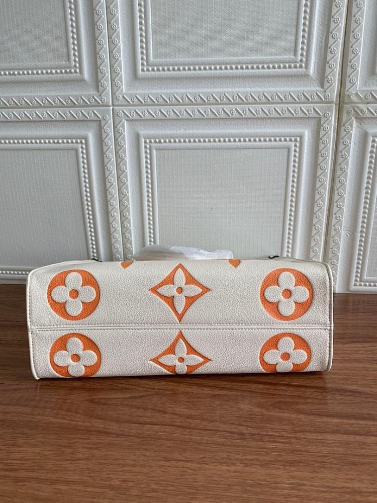 Elegant Leather Shoulder Bag 35x27x14cm