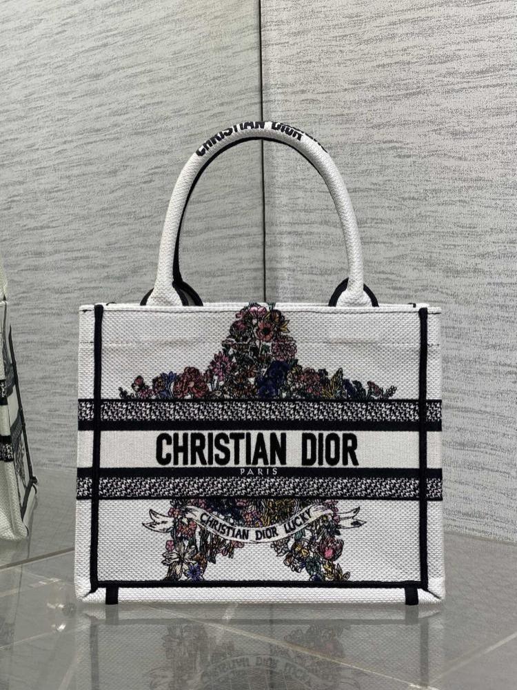 Top Handle Bag Style 475411853