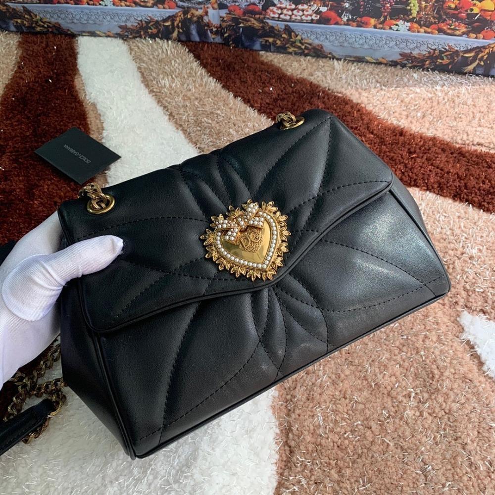 Luxury Elegant Quilted Leather Crossbody Bag