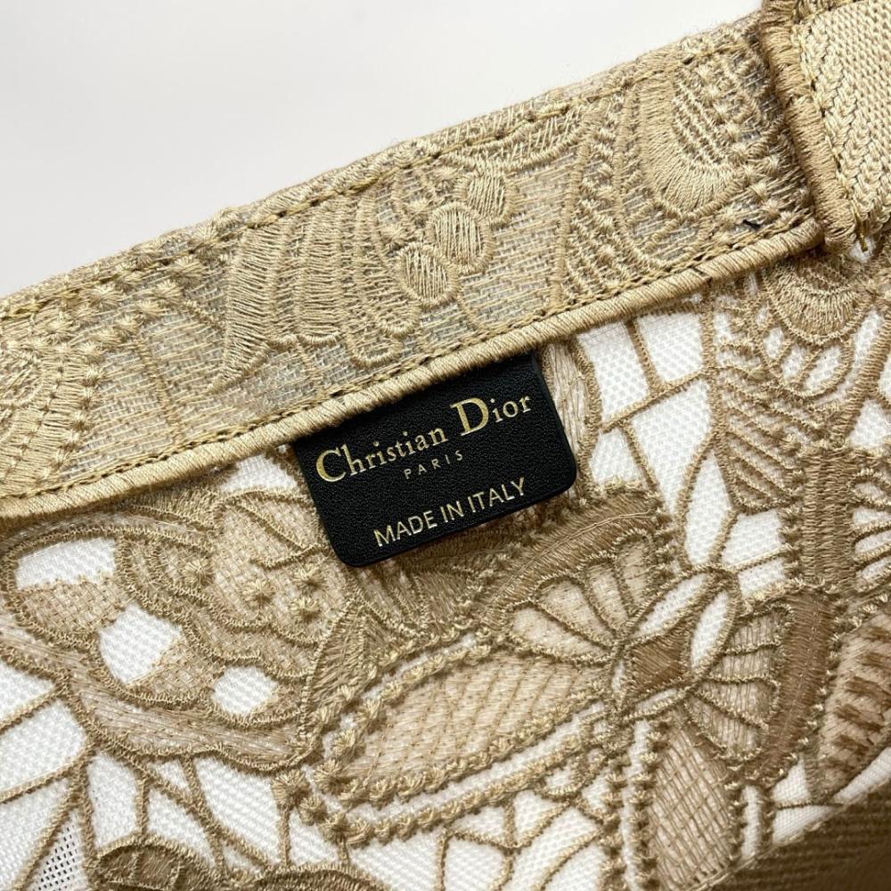 Modern Elegant Embroidered Shoulder Bag 42x35x18.5cm Style 592664519