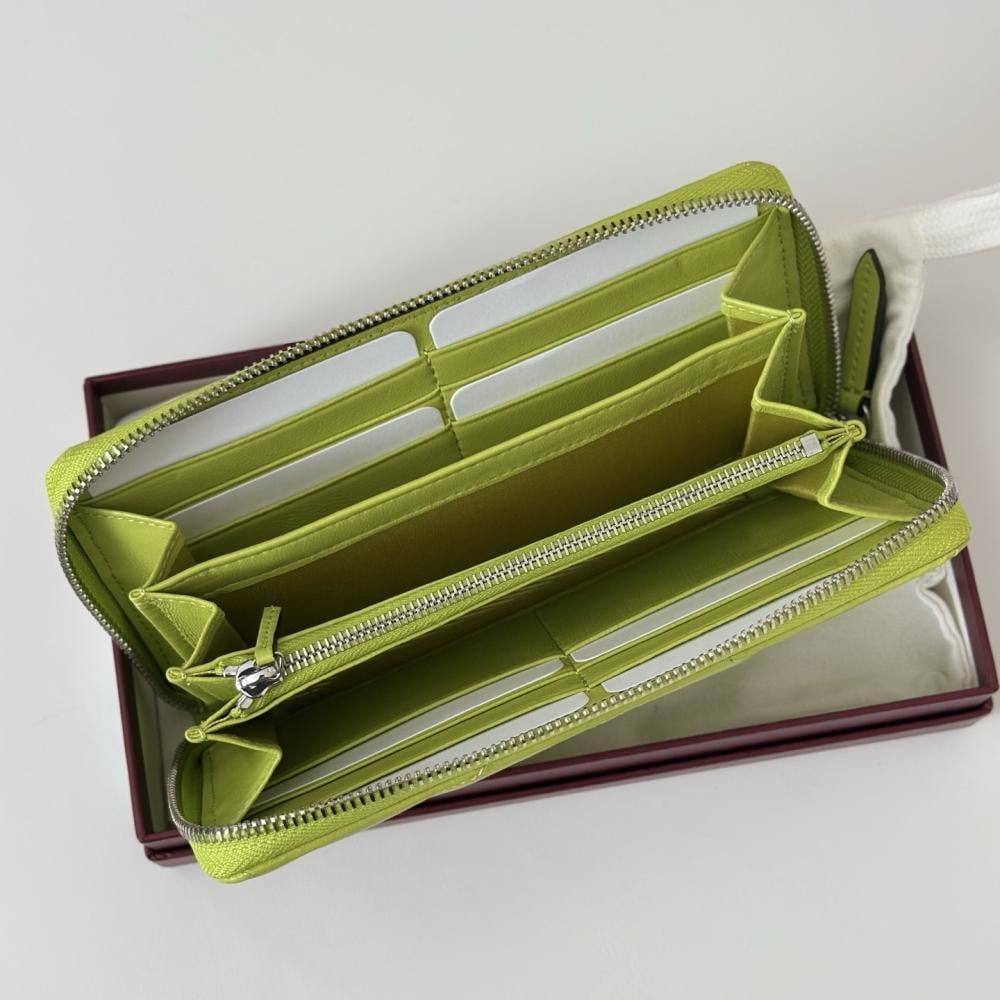 Lambskin Wallet Style 1365825011