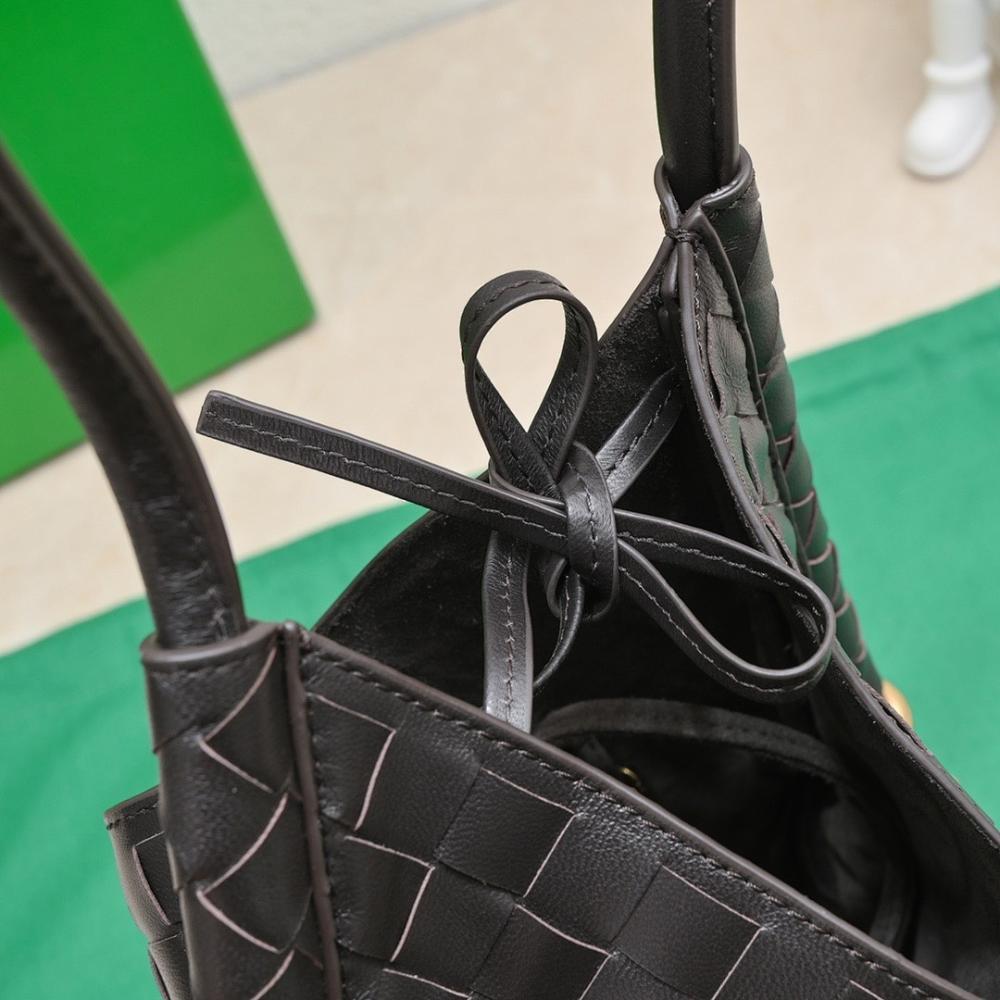 Stylish Leather Top Handle Bag 26x3x30cm