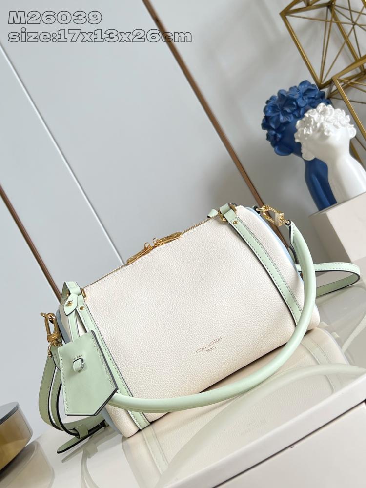 Classic Travel Bag Style 1460032511