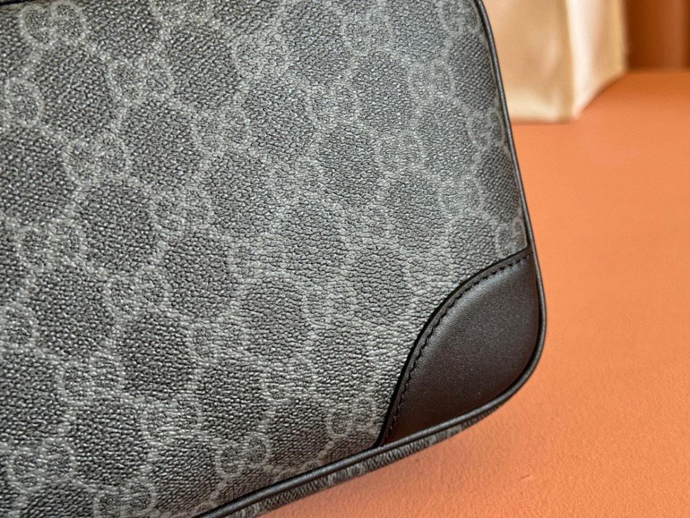 Classic Luxury Bag 23.5x18x8cm