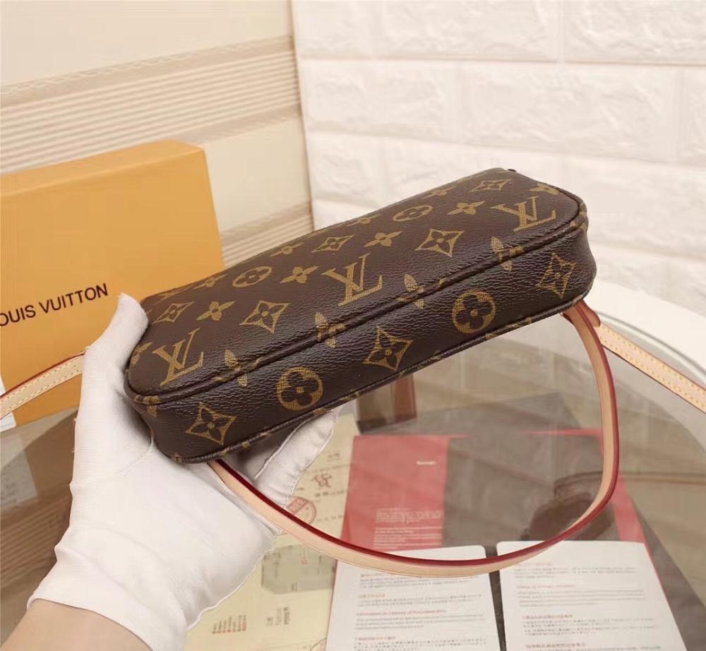 Modern Stylish Crossbody Bag 21x13x3cm