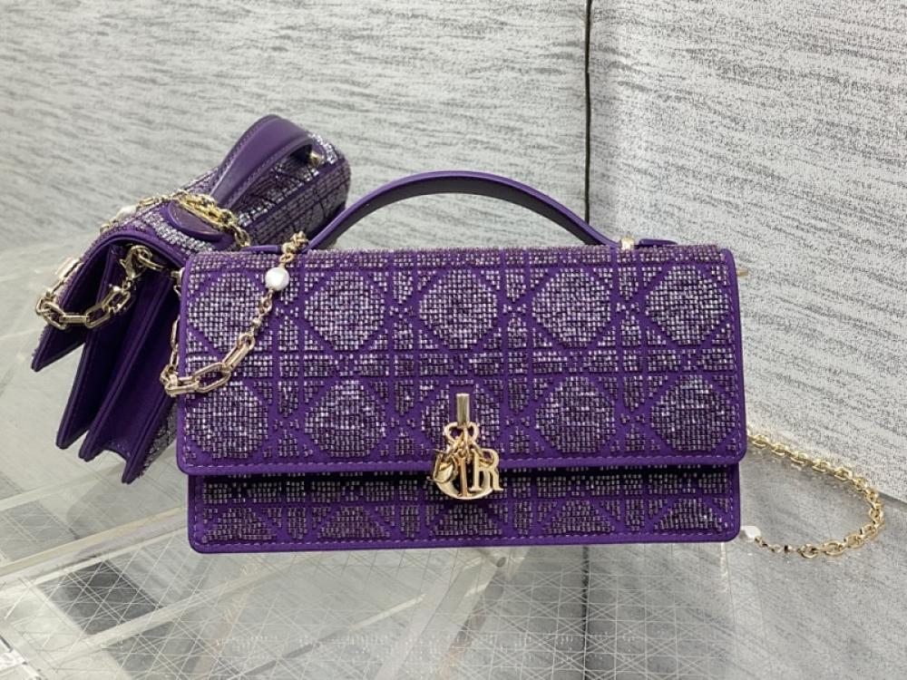 Wallet Style 397744532