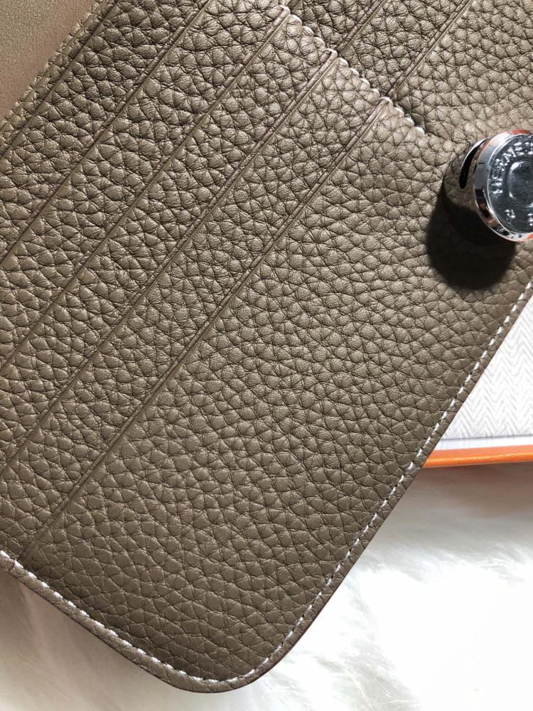 Luxury Wallet Style 349785458