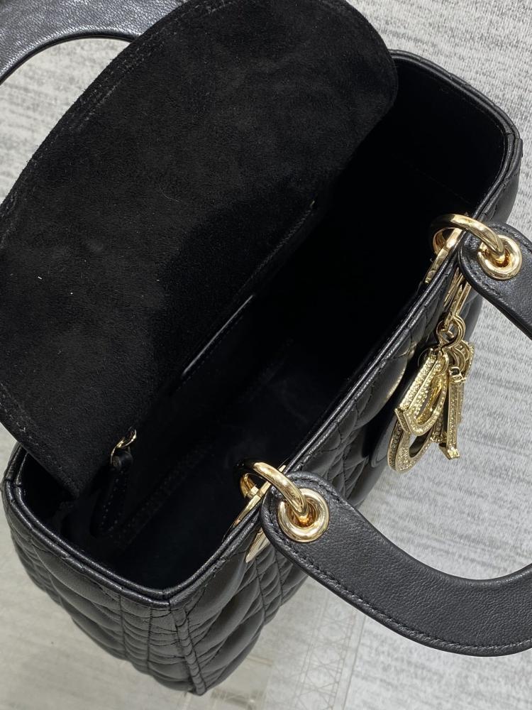 Top Handle Bag Style 466724899
